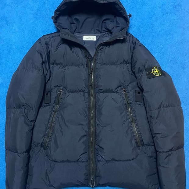 [정품] 새상품급 스톤아일랜드 클링클랩스 패딩 L