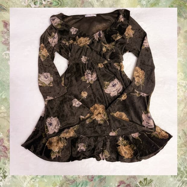 L’EST ROSE 레스티로즈 페어리 플라워 패턴 프릴 브라운 원피스 