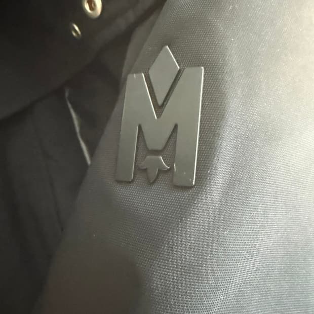 맥케이지 22Fw 실버퍼 40사이즈