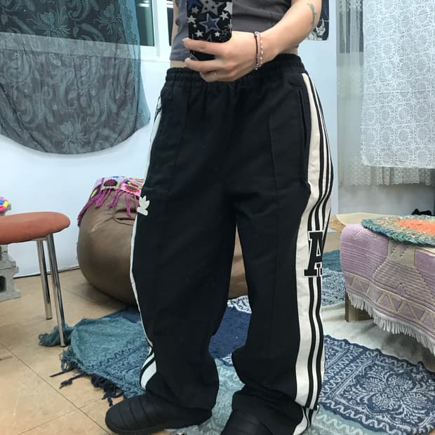 아디다스 유로파 우븐 트랙팬츠 