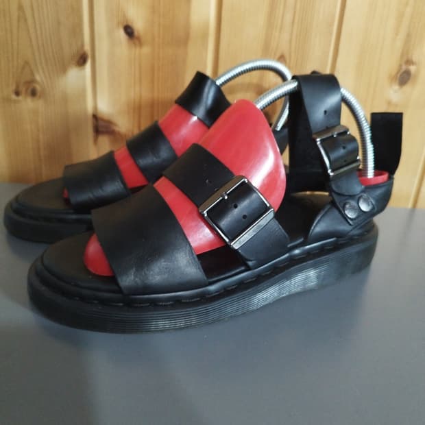 uk4 230mm 닥터마틴 그리폰 샌들 