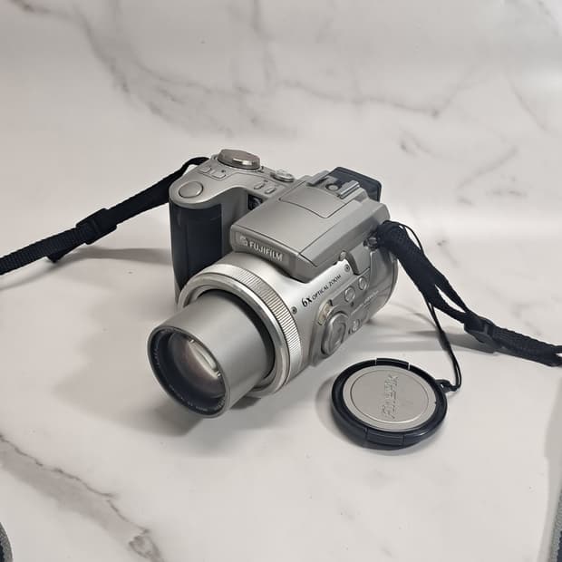 하자품)) 레트로 감성! 후지필름 Finepix 4900Z 빈티지디카