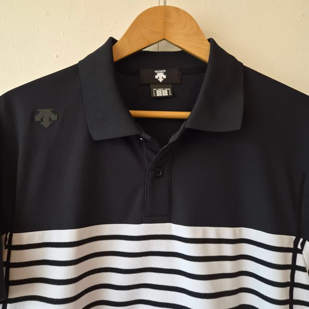 데상트 남성 블랙배색반팔PK카라티셔츠 105사이즈