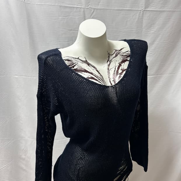 grunge detailed knit 