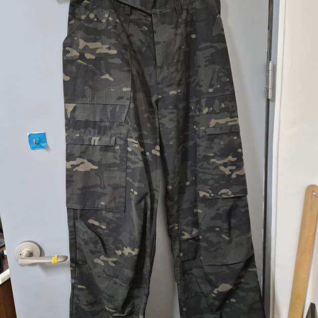 해칭룸 퍼티그오버팬츠 카모 4사이즈