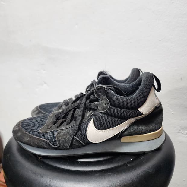 나이키 인터내셔널리스트 빈티지 스니커즈 