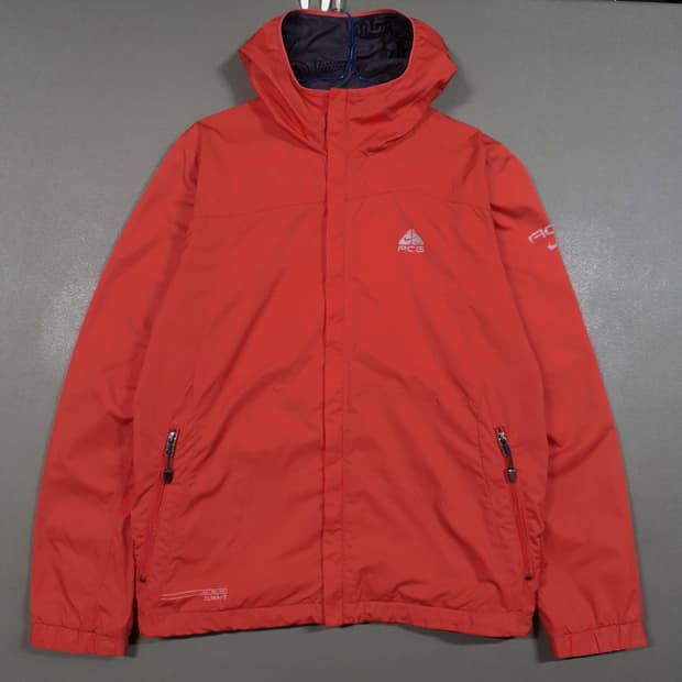 M (95) 나이키 ACG 클리마핏 후드 바람막이 자켓 레드 고프코어