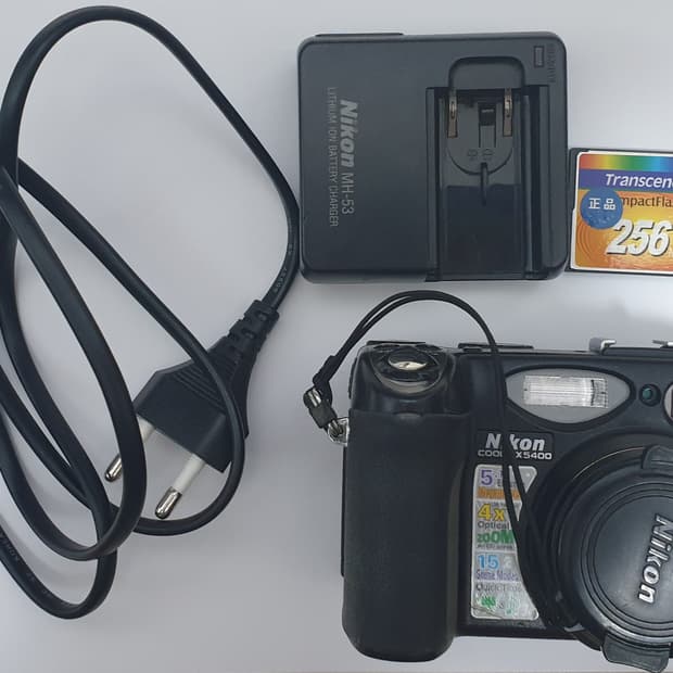 Nikon Coolpix 5400 / 니콘 쿨픽스 5400 판매합니다