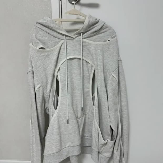 써저리 후드티 판매해요 