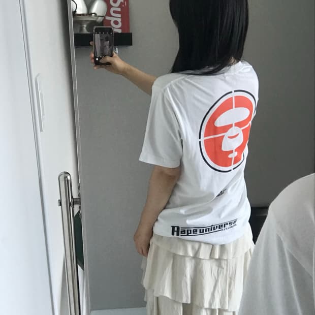 에이프 스펠아웃 백프린팅 반팔티