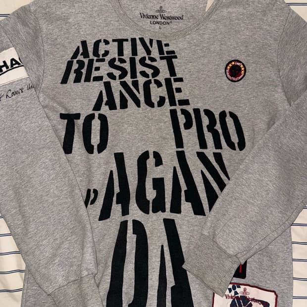 비비안웨스트우드 리 콜라보 맨투맨 L