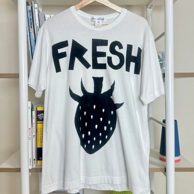 꼼데가르송 셔츠 스트로베리 FRESH 반팔 티셔츠