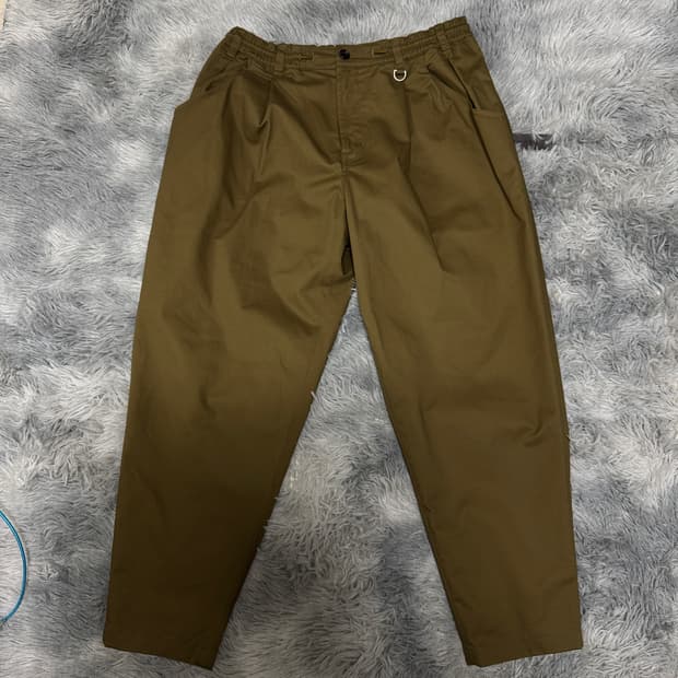 송지오옴므  카키 팬츠 48 (82) 사이즈
