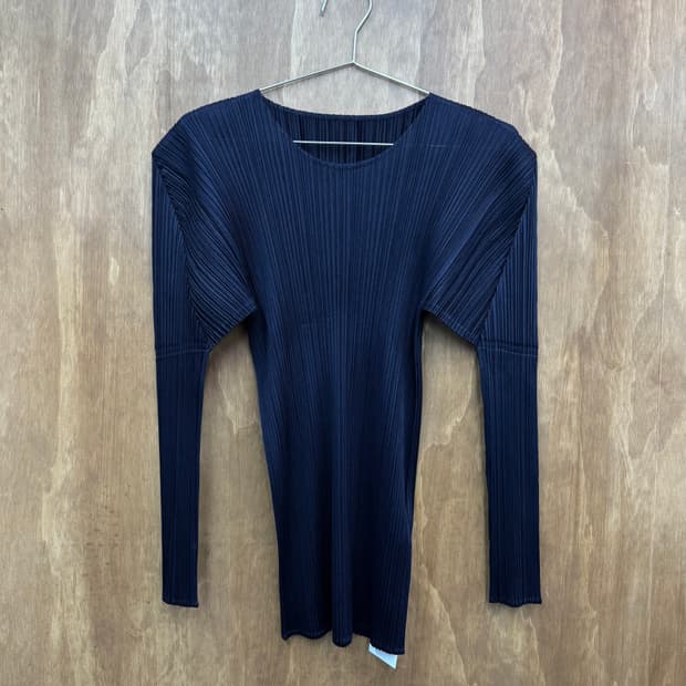 Pleats Please 플리츠플리즈 긴팔 슬리브