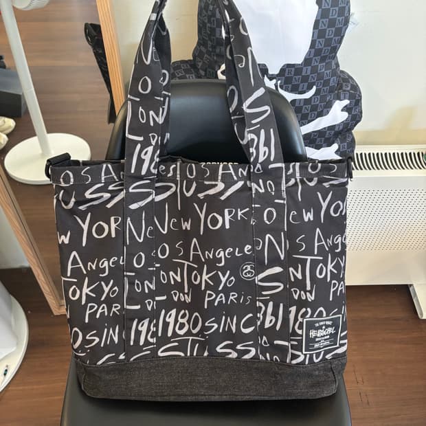 Stussy x herschel tote bag