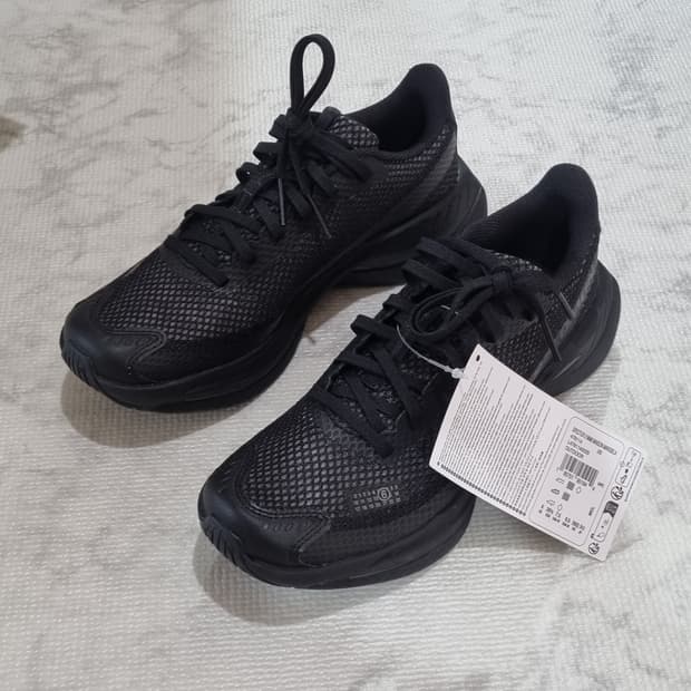 살로몬 마르지엘라 스펙터 2 트리플 블랙 245