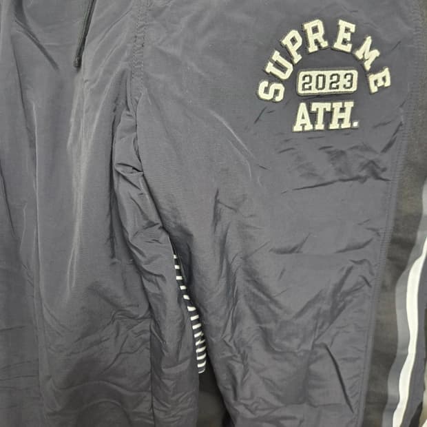 슈프림 아플리케 트랙 팬츠 블랙 L