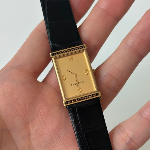 1980s Nina Ricci Gold Square Quartz