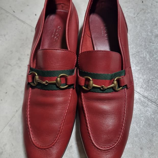 구찌 여성 로퍼 