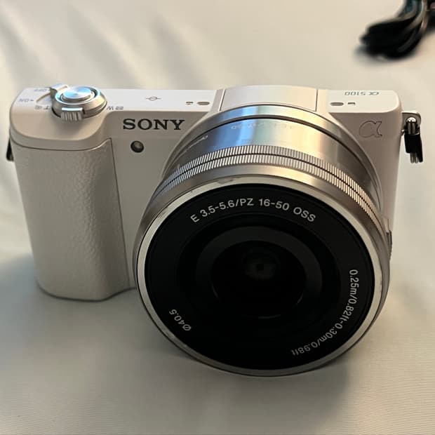 소니 미러리스 a5100 화이트