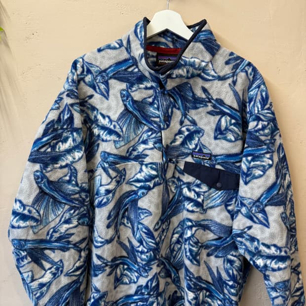 파타고니아 16s 하와이안 피쉬 패턴 신칠라 스냅티 L