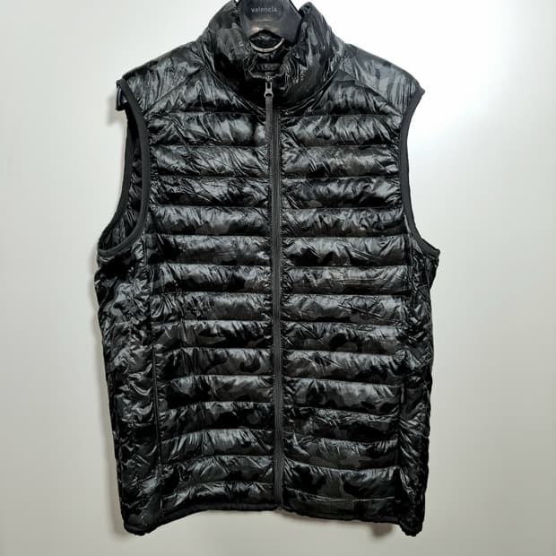 남성 유니클로 울트라라이트 다운 베스트 M