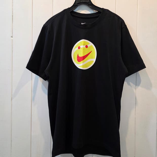 (남녀공용) NIKE 스마일 로고 반팔티