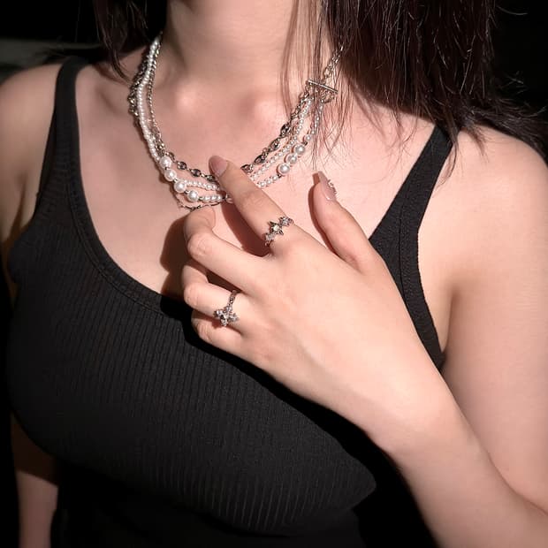 pcr053 Small pearl ring