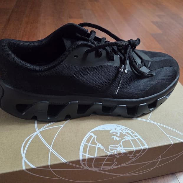 온러닝 KITH 테크1