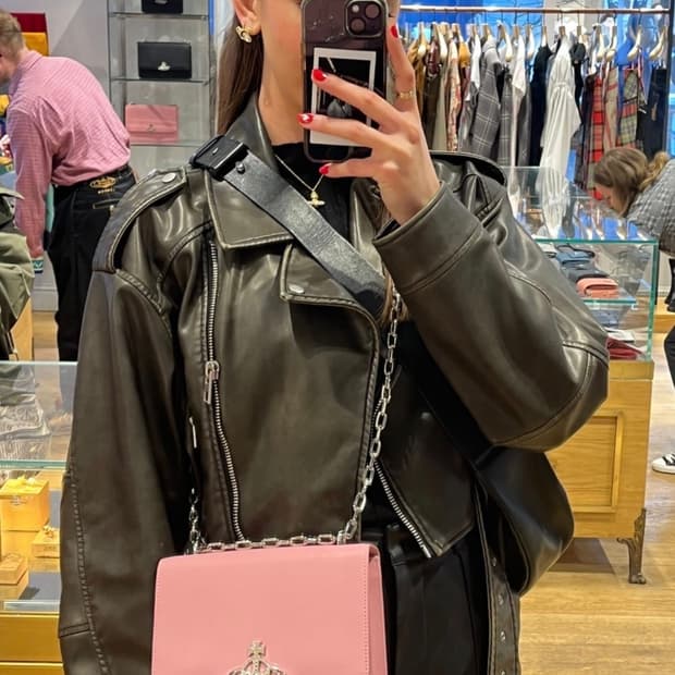 비비안웨스트우드 데비 미디엄 크로스백