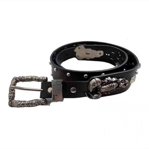 Smoked Metal Scorpion Buckle Leather Bel