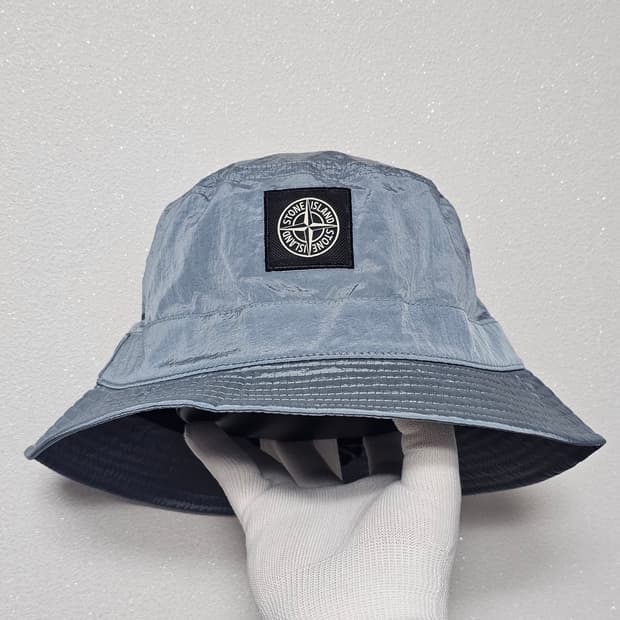 스톤아일랜드 나일론 메탈 버킷햇 (새상품)