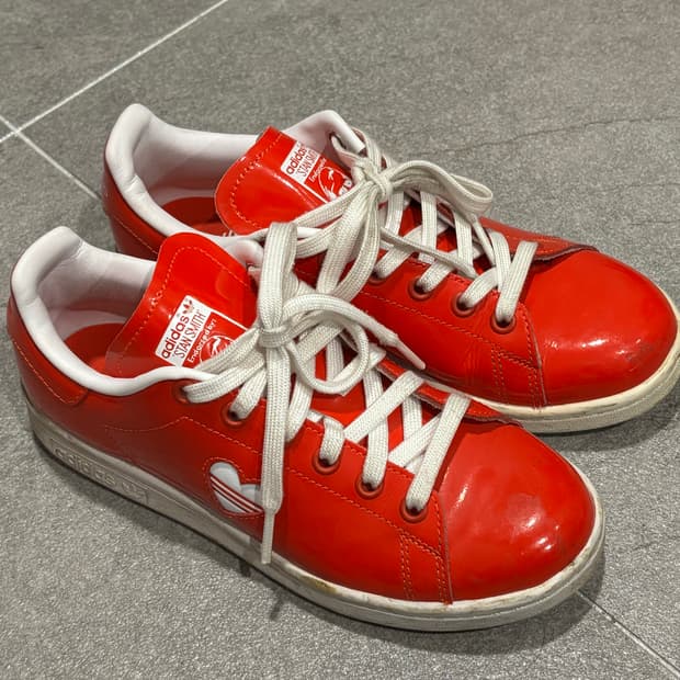 아디다스 스탠스미스 발렌타인 리미티드 225