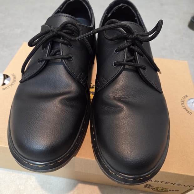 닥터마틴 아프리레 3i Dr. Martens Aprile 3i Black