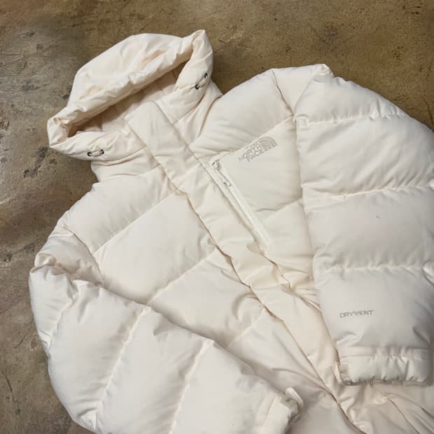 노스페이스 화이트 크림 아이보리 후드 숏패딩