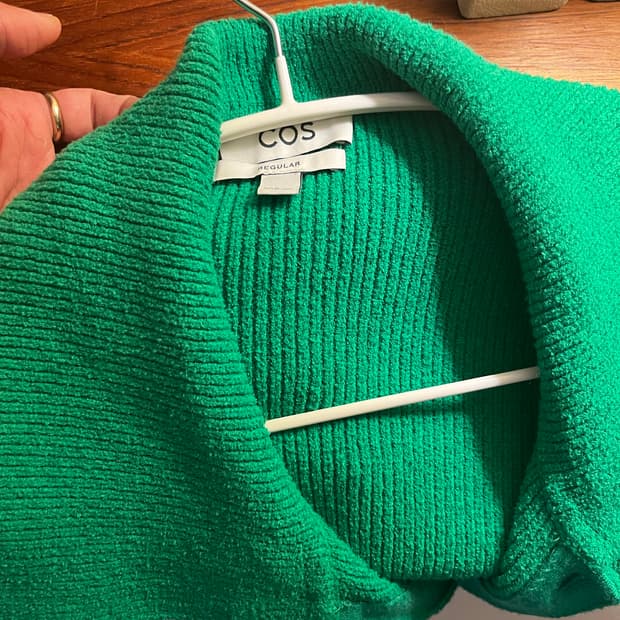 Cos 가디건 L사이즈