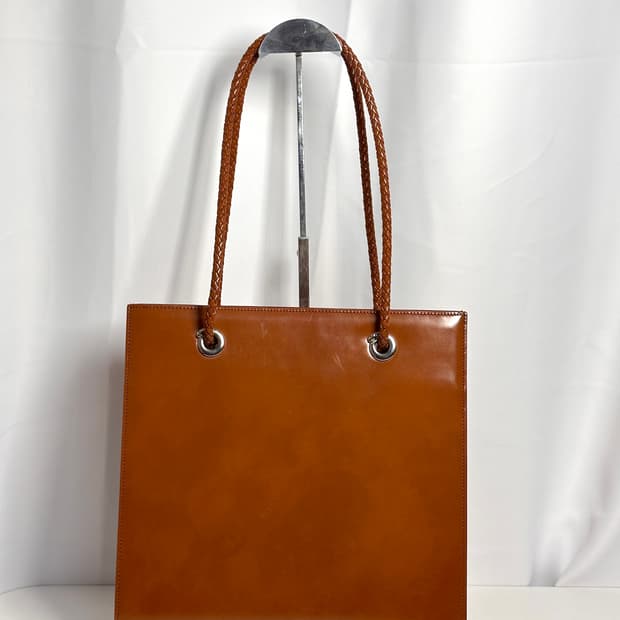 까르띠에 펜더 레더 숄더 토트백