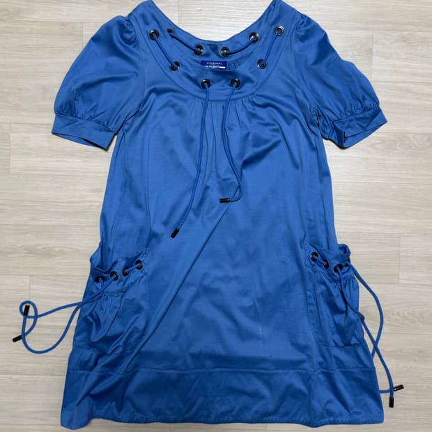 버버리 블루라벨 포켓 반팔 원피스 38