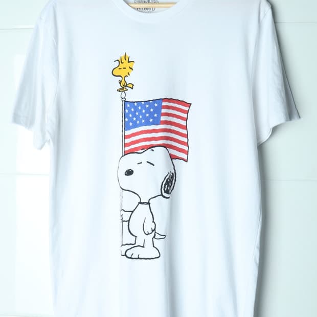 (L) 피넛츠 반팔 티셔츠 USA 스누피 성조기 화이트-H36330