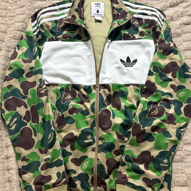 아디다스 x 베이프 콜라보 집업