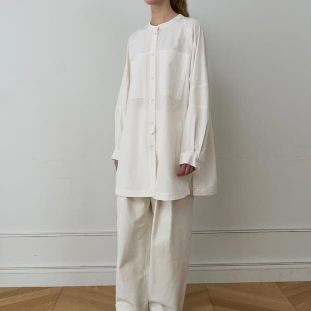 에토스 턱드 헨리넥 셔츠 TUCKED HENLYNECK SHIRT