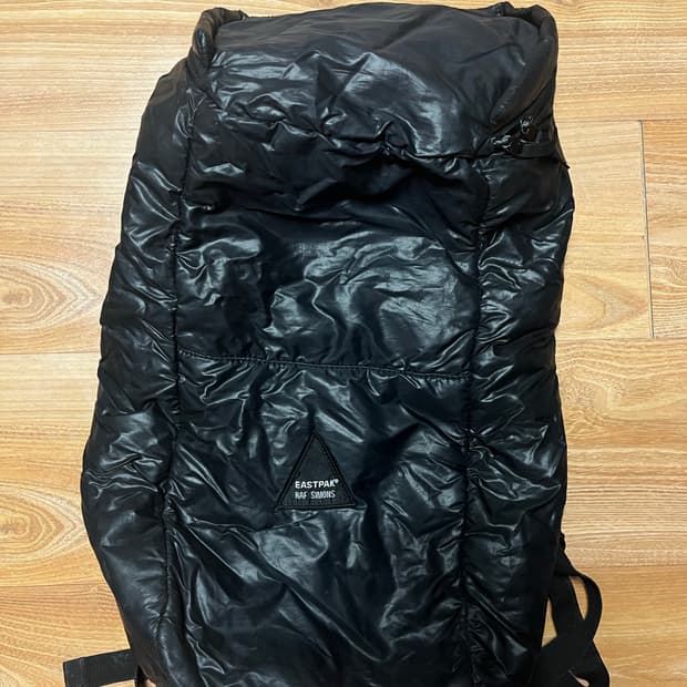 라프시몬스 이스트팩 08aw 패디드백팩