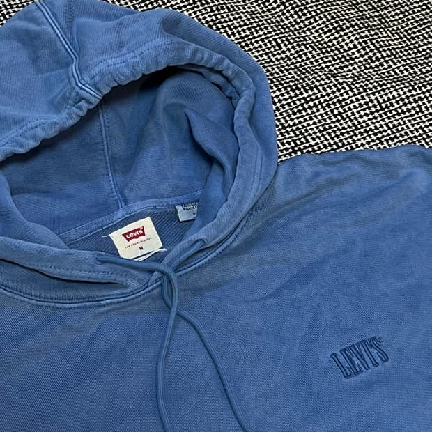 리바이스 스톤워싱 후드티