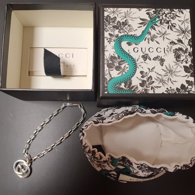 구찌인터로킹G팔찌