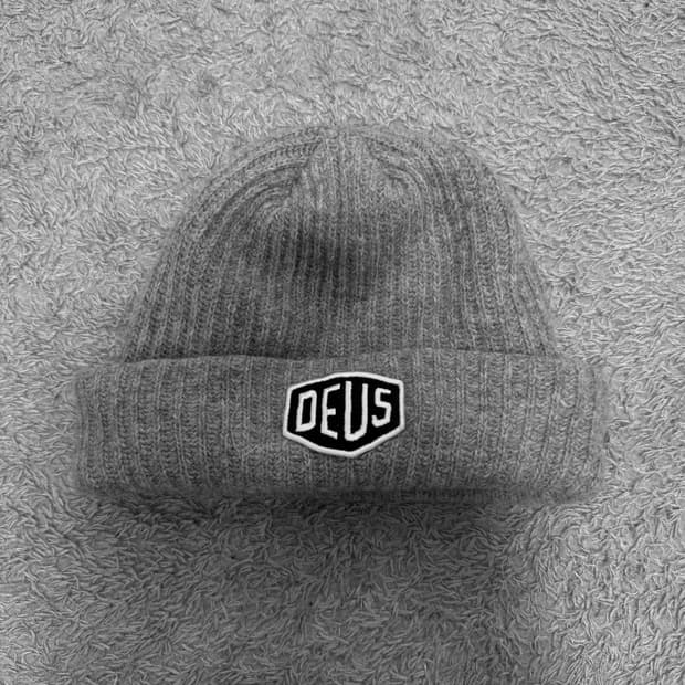 데우스엑스마키나 쉴드 비니