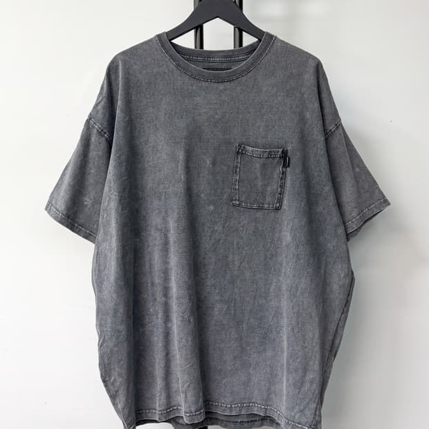 아트모스 21SS 케미컬 워시 빅 테이퍼드 포켓 티