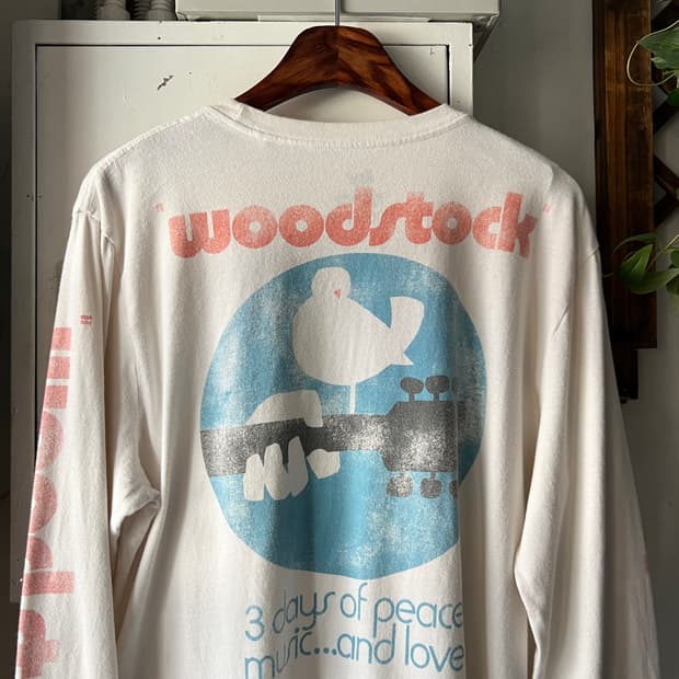 [L]WOODSTOCK 록 페스티벌 롱슬리브 티셔츠
