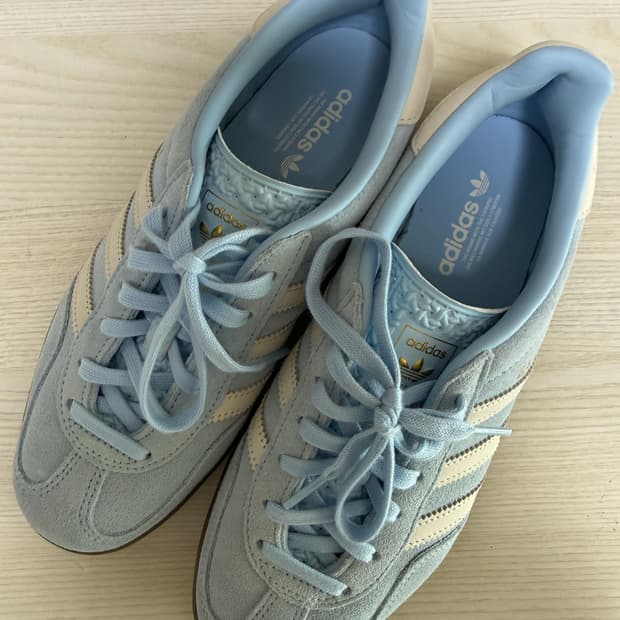 아디다스 가젤 인도어