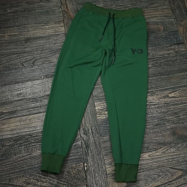 [Y-3 요지 야마모토] 로고 프린팅 스웻 조거 팬츠 카키 P01253
