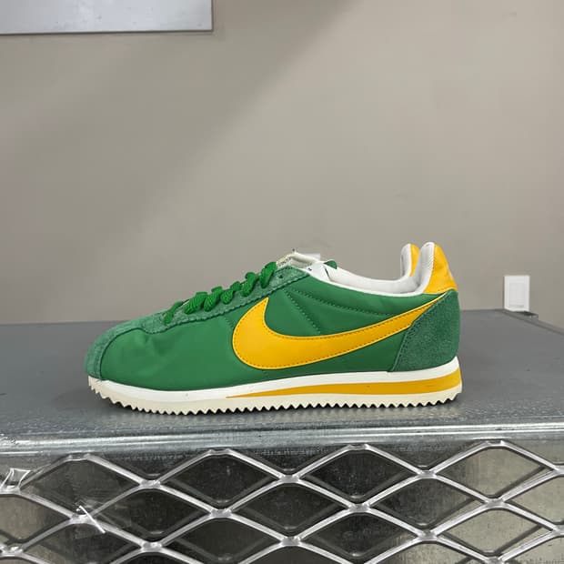 나이키 코르테즈 빈티지 그린 245